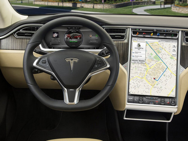 夜间开车有哪些安全驾驶技巧？