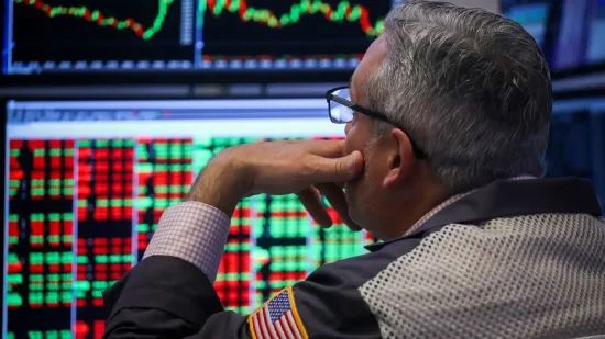 11月8日收盘：美股收盘涨跌不一，三大股指本周均录得跌幅