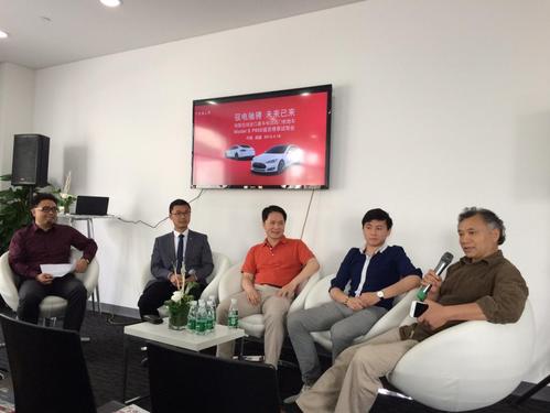 汽车驾驶技巧如何降低油耗？