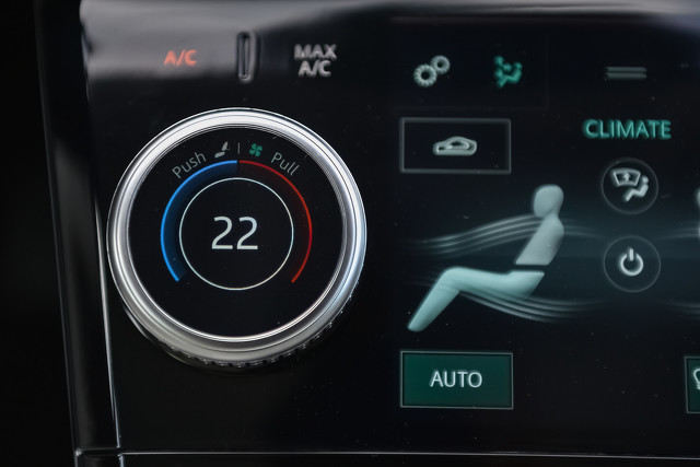 汽车空调使用如何节省燃油？