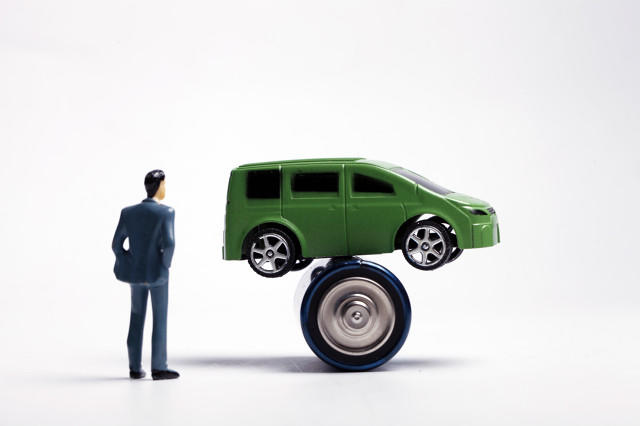 汽车新能源与燃油车成本对比？