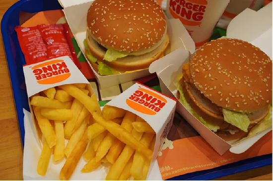 汉堡王中国“卖身”求生:一年关店上百家,加盟商诉“月入90万仍亏本”