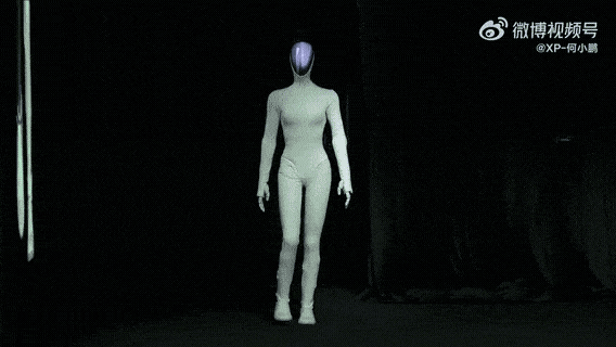 小鹏港股暴涨18%,原来他才是中国马斯克