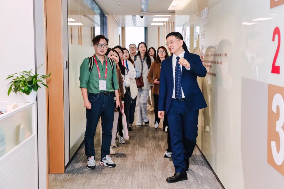 中国人保举办2025年投资者开放日活动