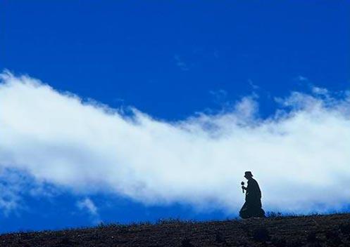 房产投资与建筑哪个相关？