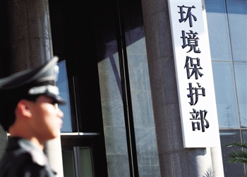 电动汽车与燃油车哪个更环保？