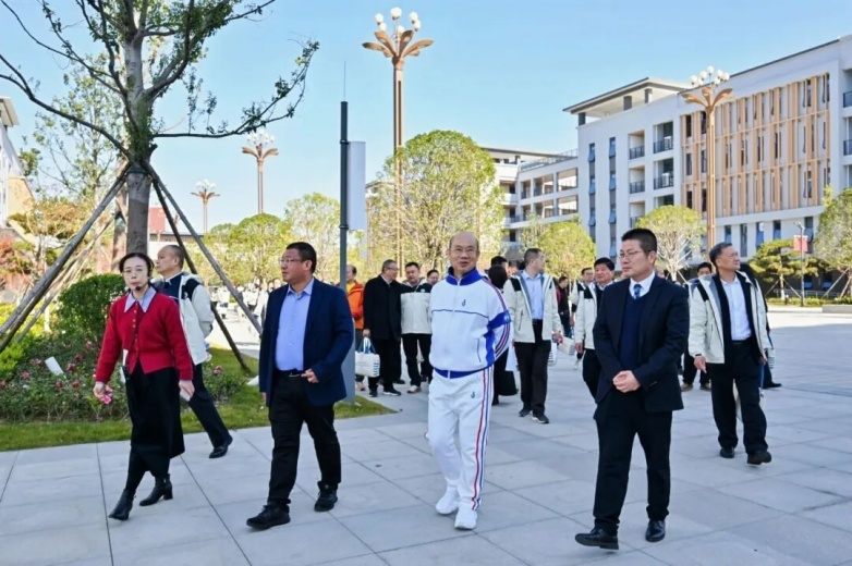 盛帆史上最大捐赠2018万！反哺母校发展