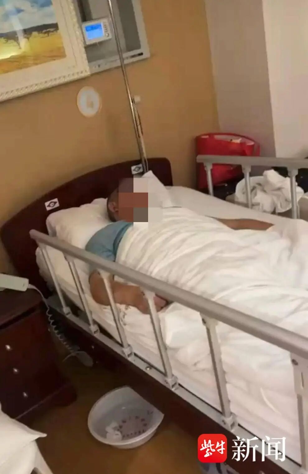 男子取款170万在银行门口遭抢致重伤？银行回应