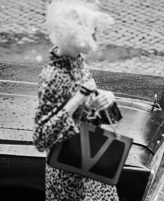 知名品牌CEO,被举报职场霸凌