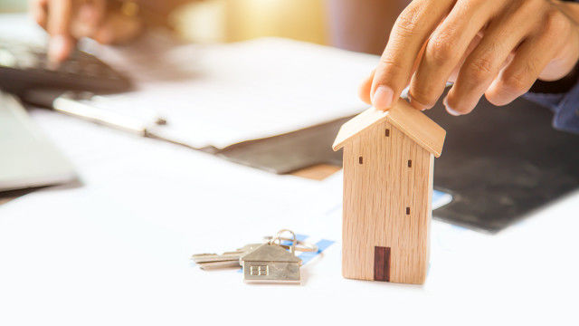 保险对家庭财务安全有何作用？