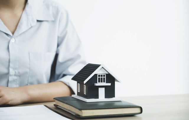 房产过户流程复杂吗？需要多久？