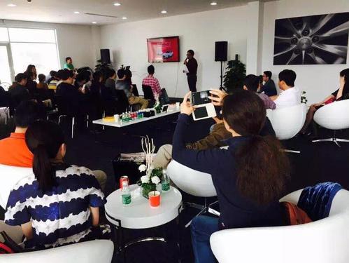 长途驾驶前车辆检查有哪些项目？