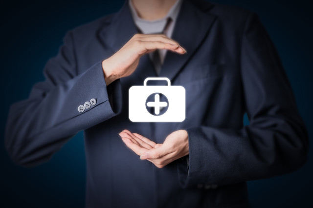 意外险是否需要指定受益人？